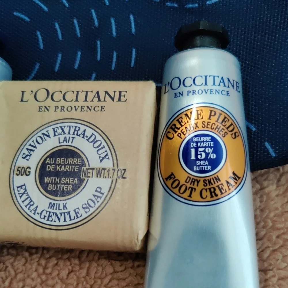 L’OCCITANE Blue Pouch with Hand Creams & Soap
